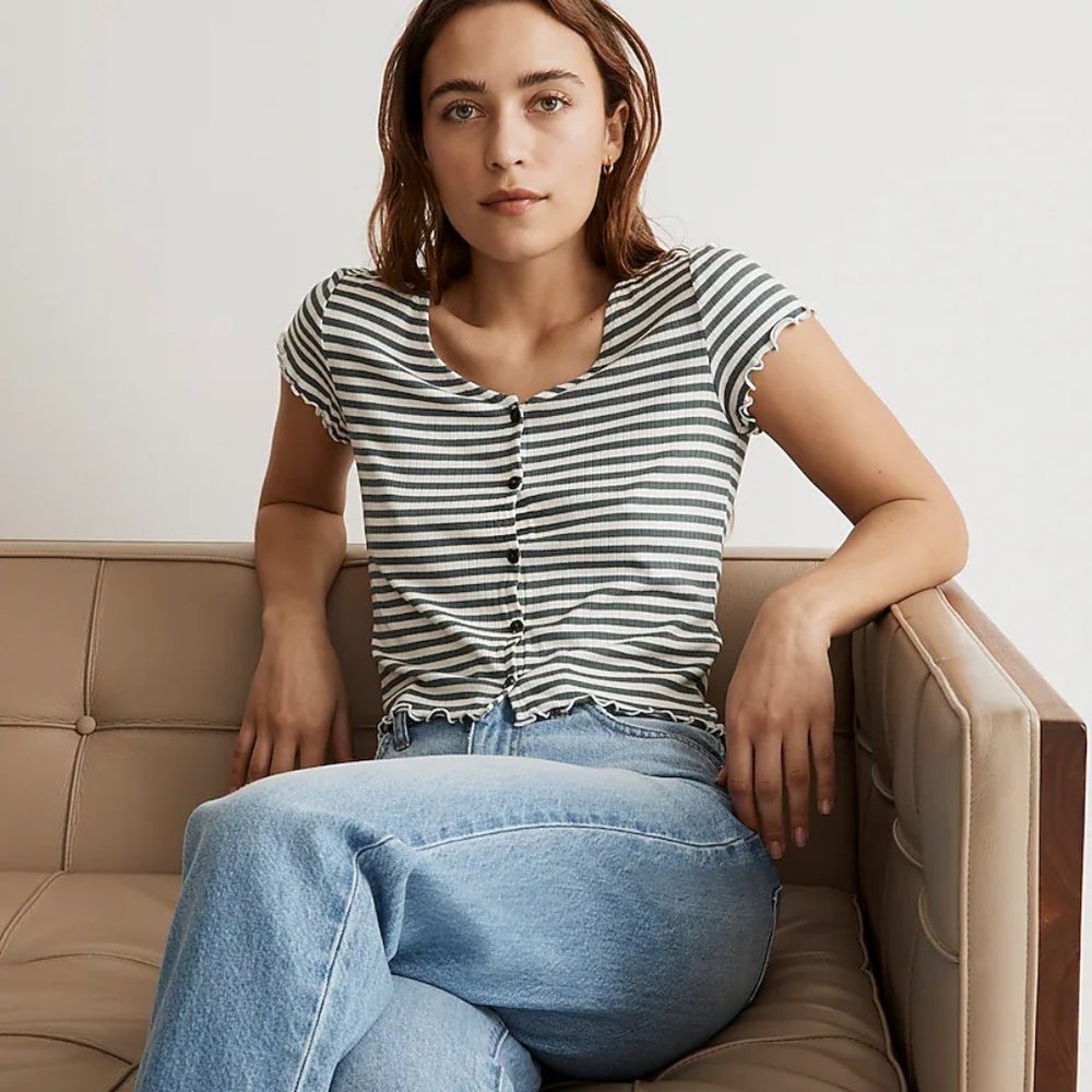 Madewell Button-Front V-Neck Tee in Stripe S